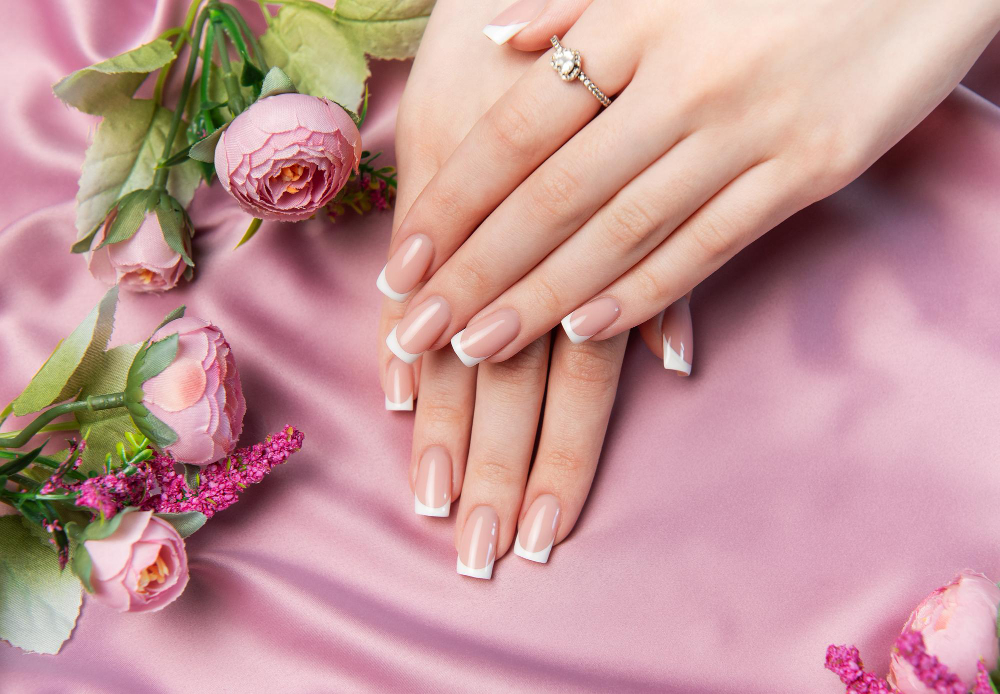 קורס מניקור לנערות